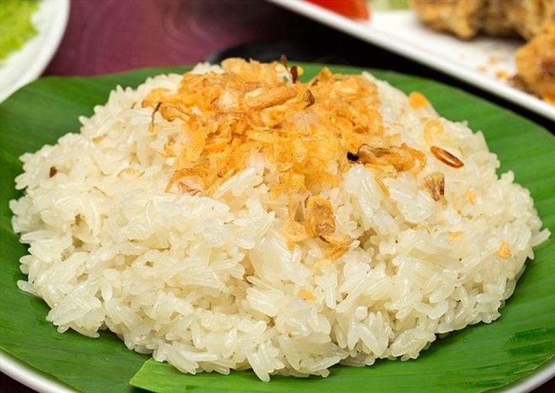 Phun môi kiêng đồ nếp và thực phẩm dễ sẫm màu để lên màu đẹp